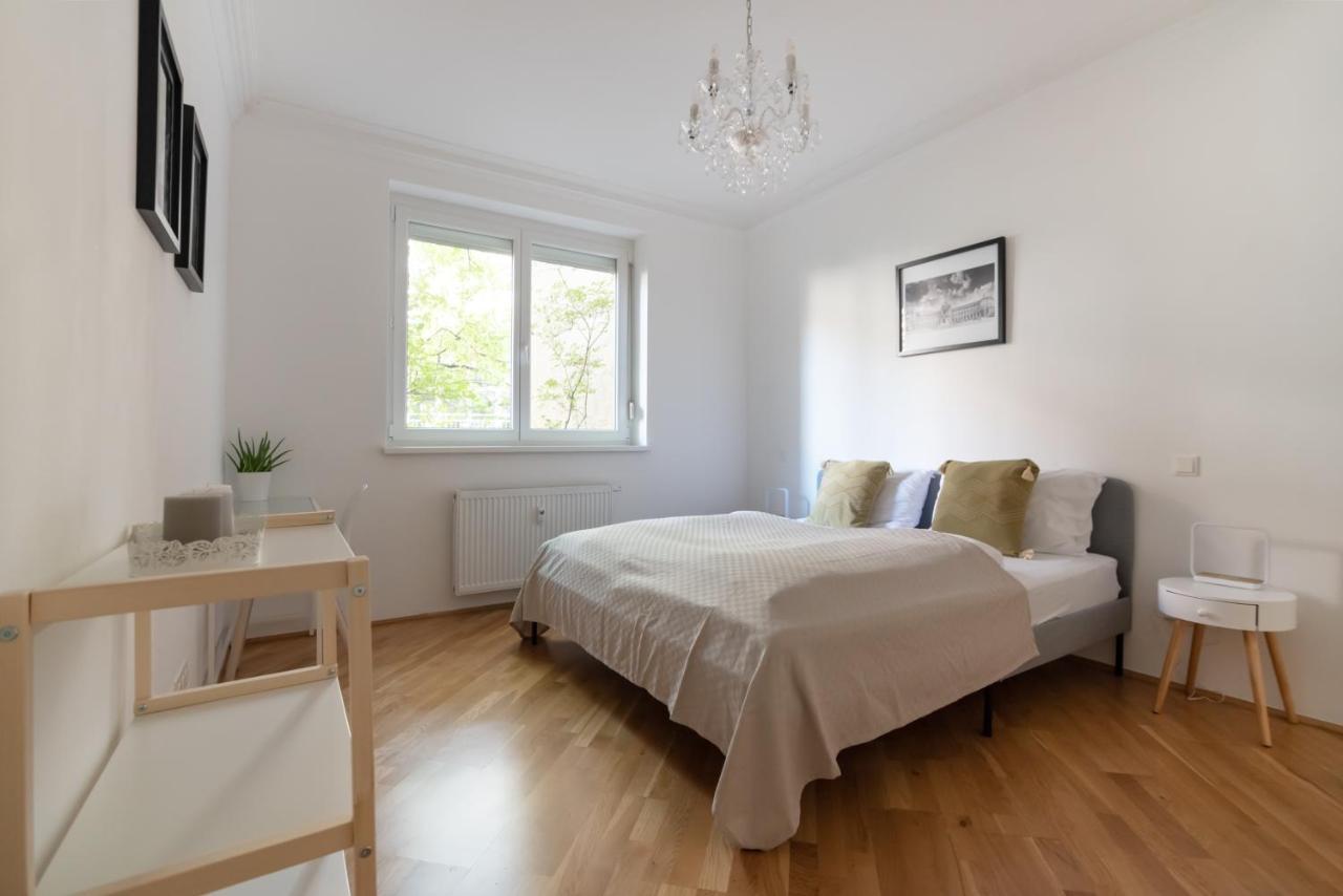 Absolute Ruhelage Im Zentrum Mit Parkplatz Apartamento Viena Exterior foto
