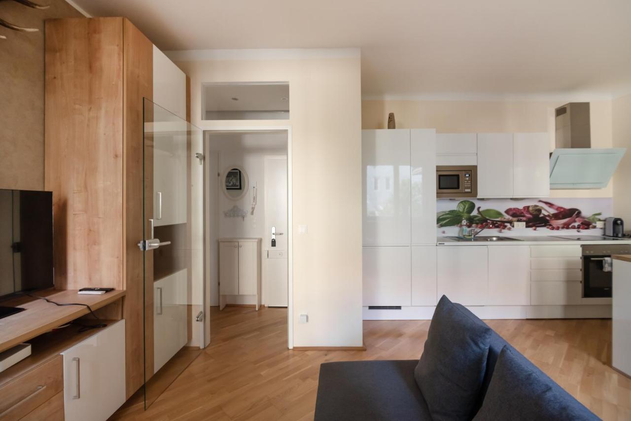 Absolute Ruhelage Im Zentrum Mit Parkplatz Apartamento Viena Exterior foto