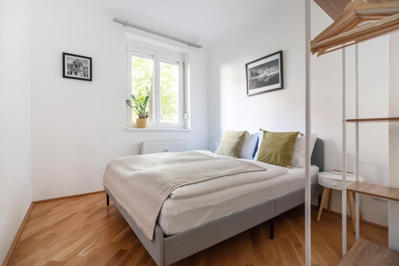 Absolute Ruhelage Im Zentrum Mit Parkplatz Apartamento Viena Exterior foto