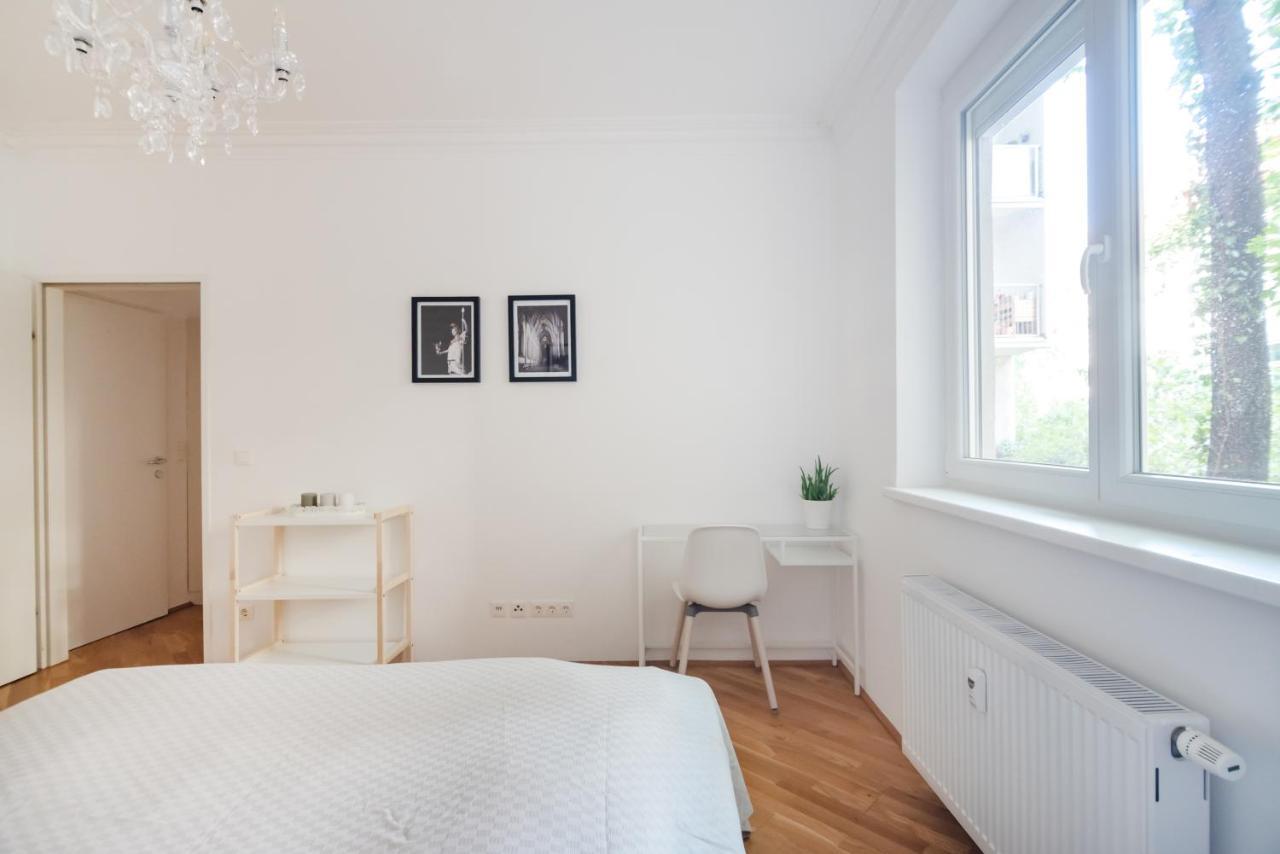 Absolute Ruhelage Im Zentrum Mit Parkplatz Apartamento Viena Exterior foto
