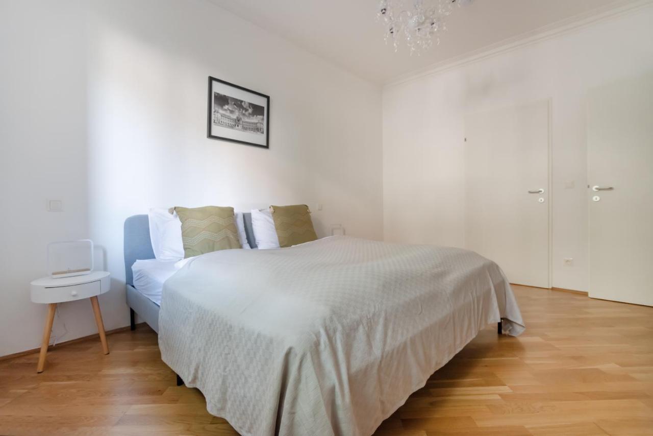 Absolute Ruhelage Im Zentrum Mit Parkplatz Apartamento Viena Exterior foto